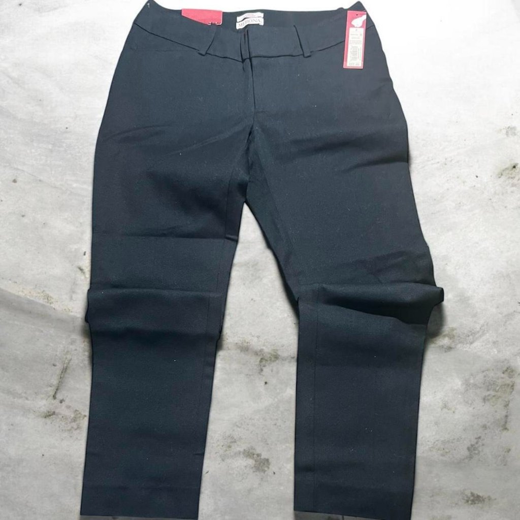 Brand New Size 2 Black Slim Fit Trousers With 5 Pockets 311